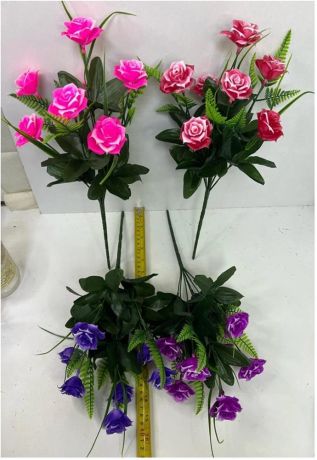 Букет искусственных цветов букет роза и папоротник 40 см 7 бутонов к30