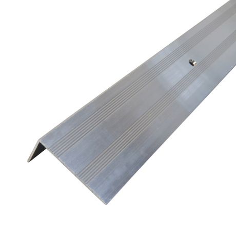 Порог алюминиевый угловой наружный 40х20х900 мм без покрытия