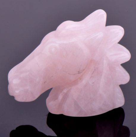 Фигурка из розового кварца "Лошадь"