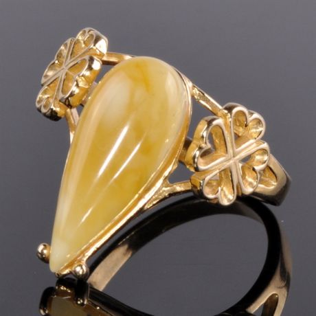 Кольцо серебро с позолотой и янтарем "Эдем"