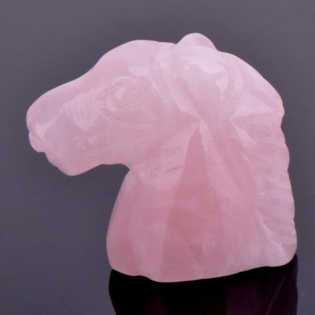 Фигурка из розового кварца "Лошадь"