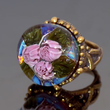 Кольцо из муранского стекла ручной работы "Розы"