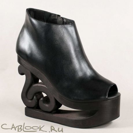 Jeffrey Campbell JEFFREY CAMPBELL ботильоны на танкетке SKATE black